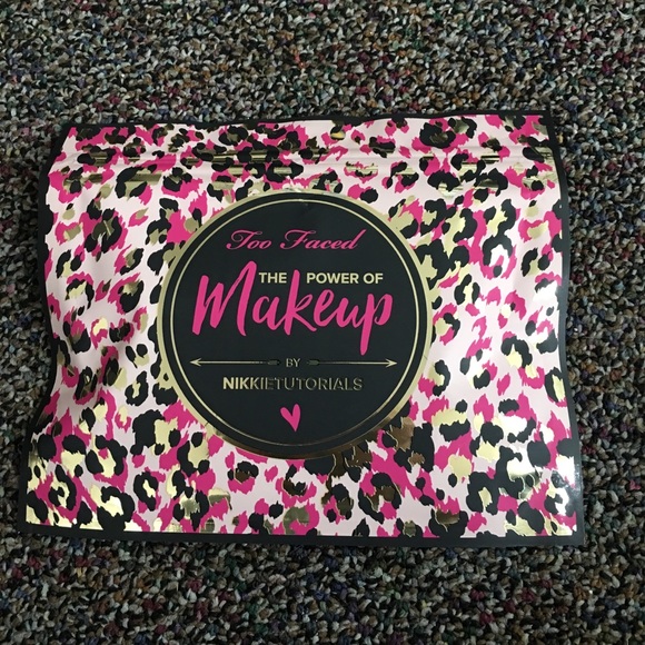 Too faced the power of make up - Picture 4 of 4